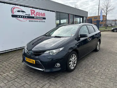 Toyota Auris Touring Sports 1.8 Hybrid Lease+