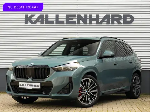 BMW X1 sDrive18i M-Sport Pro - Pano - Massage Zetel - Trekhaak - ACC
