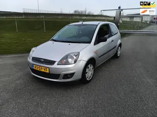 Ford Fiesta 1.3-8V Ambiente
