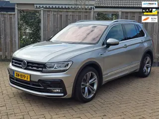 Volkswagen Tiguan 1.5 TSI ACT Highline Business R-Line Trekhaak/Cam/App