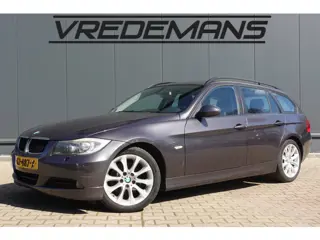 BMW 3-serie Touring 320d High Executive