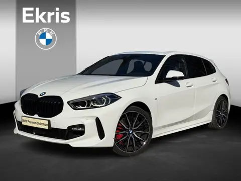 BMW 1 Serie 120i Model M Sport | High Executive | 19 inch LM M Dubbelspaak (Styling 552 M) | Glazen 