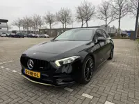Mercedes-Benz A-Klasse 250 Premium Plus EDITION 1 AMG Panorama