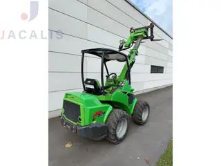 Avant M528