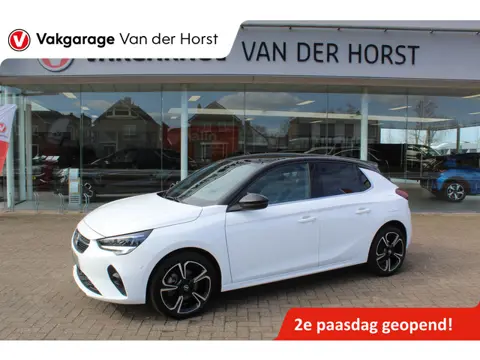 Opel Corsa 1.2-100 pk Turbo GS. Panoramadak, Winterpakket, Cruise Control, Climate Control, Two tone