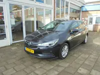 Opel Astra Sports Tourer 1.0 Online Edition Airco, Cruise, Bluetooth systeem, Trekhaak, Parkeersenso