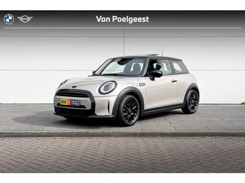 Mini 3-deurs 1.5 Cooper Camden Plus Edition
