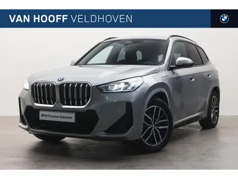 BMW X1 xDrive25e High Executive M Sport Automaat / 18" / Sportstoelen / M Adaptief onderstel / Getin