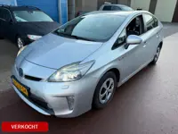 Toyota Prius 1.8 Plug-in Executive Business LEDER LED 2013 Boekjes + NAP aanwezig. APK 11-2026. Adap