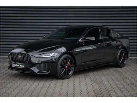 Jaguar XE P300 AWD R-Dynamic HSE Full options (bj 2021)