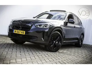 BMW iX3 High Executive 80 kWh PANO 360GR CAM HARMAN KARDON LEER