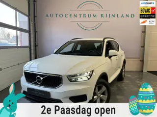 Volvo XC40 !!! Paas Actie € 24.999,- !!! T2 Momentum Core Automaat, Carplay, Camera