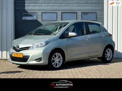 Toyota Yaris 1.3 VVT-i Aspiration 1e EIG / NAVI / CRUISE