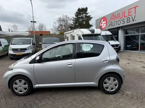Toyota Aygo 1.0-12V,Comfort,5-DEURS,2-2009: 1849,-