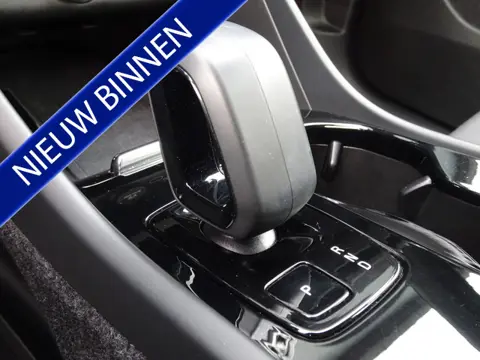 Volvo C40 Recharge Core 69 kWh (bj 2023, automaat)
