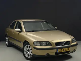 Volvo S60 2.4 Edition 5 CILINDER *HANDGESCHAKELD*