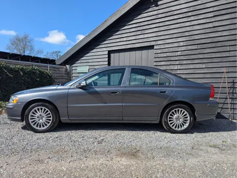 Volvo S60 2.4 Drivers Edition (bj 2007)