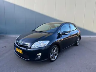 Toyota Auris 1.8 Full Hybrid Exe. HALF LEDER | CAMERA | NAP !