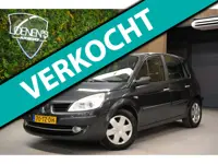 Renault Scénic 2.0-16V Tech Line / Pano / Trekhaak / Cruise