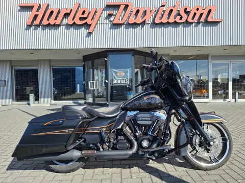 Harley-Davidson FLHX Street Glide (bj 2016)