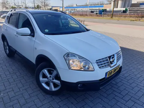Nissan Qashqai 2.0 Tekna Automaat