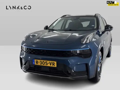 Lynk & Co 01 1.5 261pk PHEV 7DCTH | Orig.NL | PanoramaDak | 360 graden Camera | Carplay |