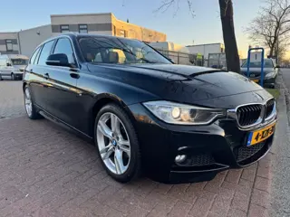 BMW 3 Serie Touring 316i M Edition Executive Airco/ECC,Cruisecontrol,Navigatie