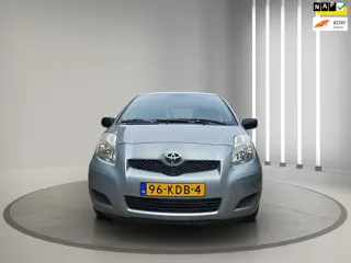 Toyota Yaris 1.0 VVTi Acces