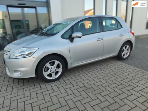 Toyota Auris 1.6 Dynamic originele lage km stand!