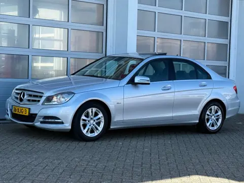 MERCEDES-BENZ C-KLASSE C180 Avantgarde Aut. Navi Schuif-dak Cruise Pdc Keurige auto!