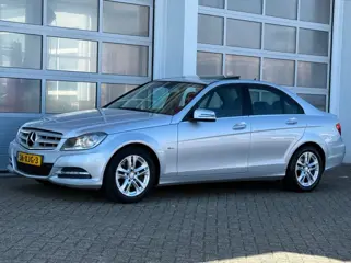 MERCEDES-BENZ C-KLASSE C180 Avantgarde Aut. Navi Schuif-dak Cruise Pdc Keurige auto!