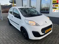 Peugeot 107 1.0 Blue Lease / Airco / Elektrische ramen / Centrale vergrendeling op afstand