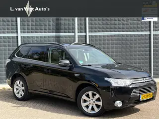 Mitsubishi Outlander 2.0 PHEV instyle