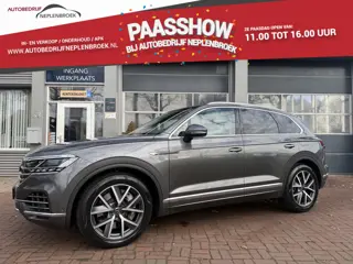 Volkswagen Touareg 3.0 TSi eHybrid 4MOTION km 48.000 nap 1e eigenaar