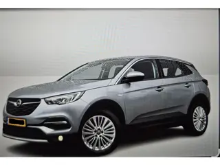 Opel Grandland X 1.2 Turbo Business Executive