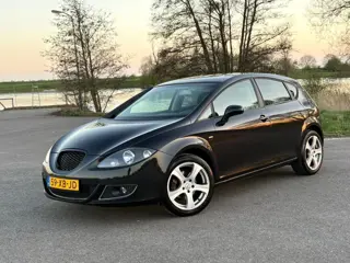 SEAT Leon 1.6 Sportstyle ORG NL Distributie vv Leder Airco Cruise