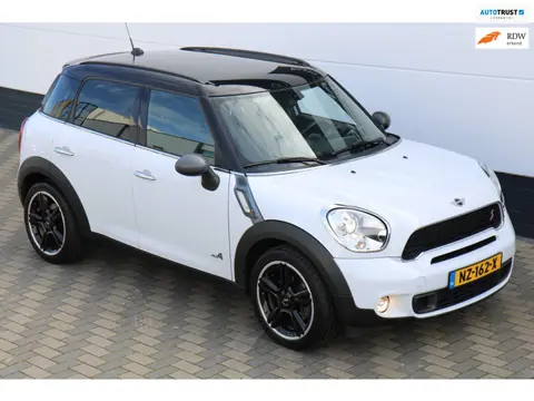 Mini Countryman 1.6 Cooper S ALL4 Navi Xenon Leer Navi APK !!