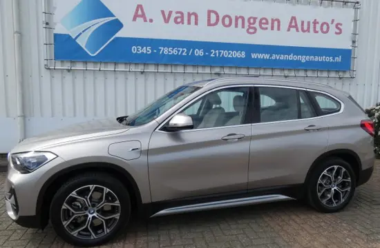 BMW X1 XDRIVE25E X-Line AUT,Led,Leer,Pano,Memory,HeadUp