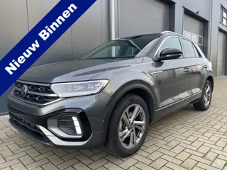 Volkswagen T-Roc 1.5 TSI R-Line DSG-aut. R-LINE / Trekhaak afn. / Camera / Stoelverw. / IQ Light / F