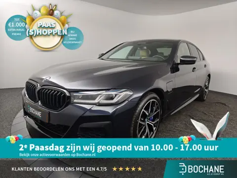 BMW 5-serie 545e xDrive High Executive | Harman / Kardon | Panoramadak | Stoelverwarming |