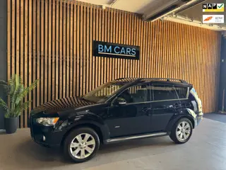 Mitsubishi Outlander 2.4 Instyle AUTOMAAT,Schuifdak,Camera