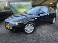 Alfa Romeo 147 2.0 T.Spark Business | 12MND GARANTIE | AIRCO | ELEC RAMEN | CRUISE | LMV|