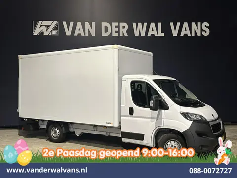 Peugeot Boxer 2.2 BlueHDi 141pk Bakwagen 436cm Lang Laadklep Euro6 Airco | 1055kg laadvermogen | Cru