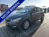 Kia cee'd 1.4 CVVT X-ecutive 5 deurs airco nwe apk