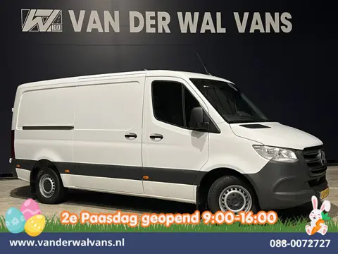Mercedes-Benz Sprinter 317 CDI 170pk L2H1 Euro6 Airco | Camera | Navigatie | Apple Carplay | Cruisec