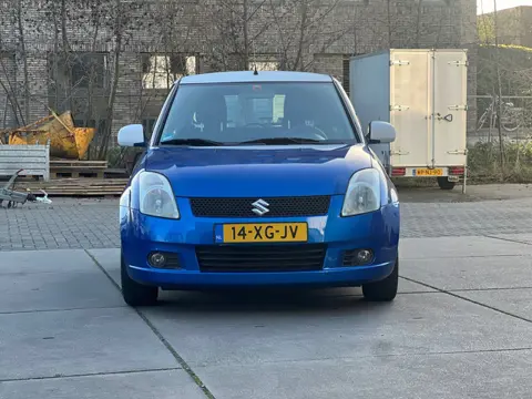 Suzuki Swift 1.5 Exclusive