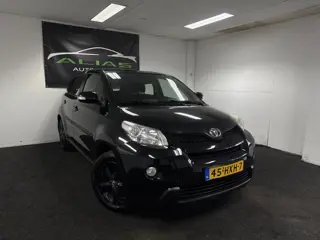 Toyota Urban Cruiser Toyota Urban Cruiser 1.3 VVT-i Aspiration - Airco -Navi - APK 2027