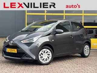 Toyota Aygo 1.0 VVT-i x-play Incl 12 maanden BOVAG garantie