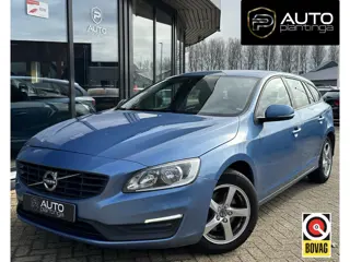 Volvo V60 2.0 D3 Kinetic Business 150PK | NL AUTO | 2e Eigenaar | Zeer Nette Staat | Trekhaak | Park