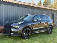 Lynk & Co 01 1.5 Plug in Hybrid Black Edition Bomvol